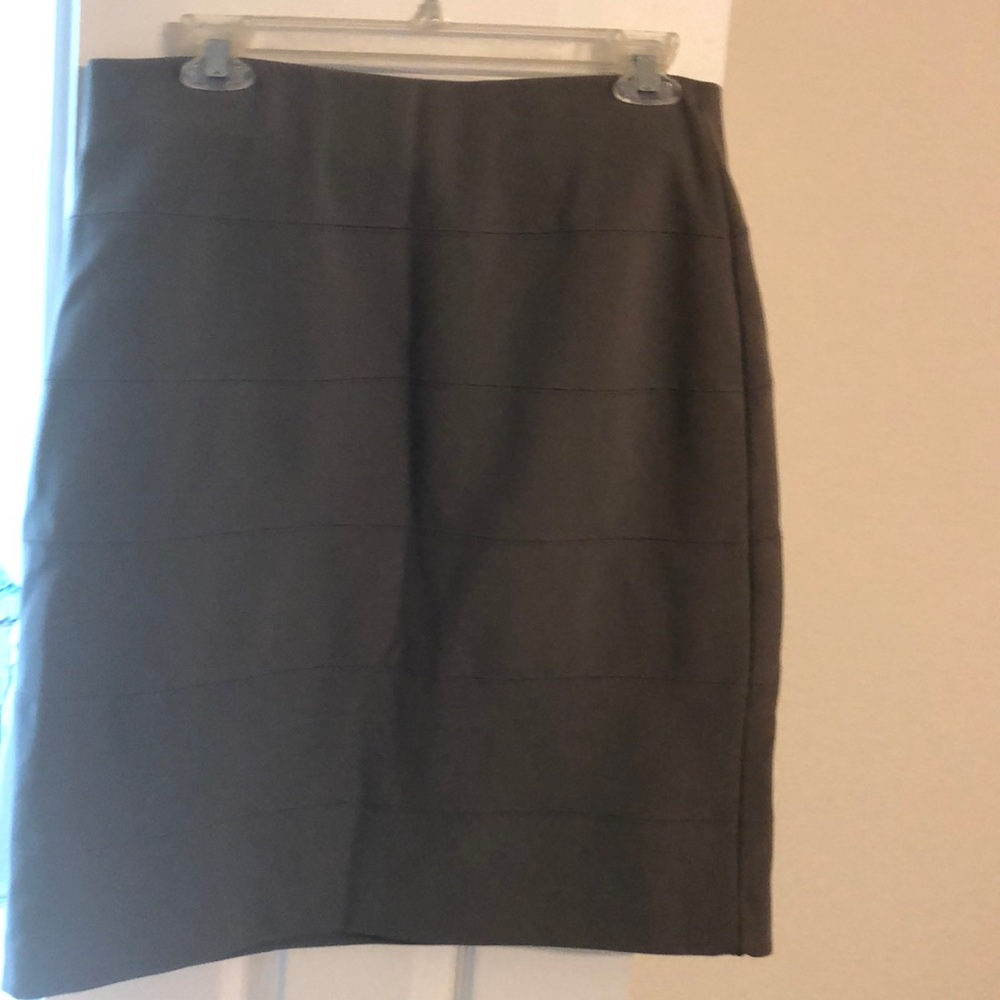 Tan pull on pencil skirt